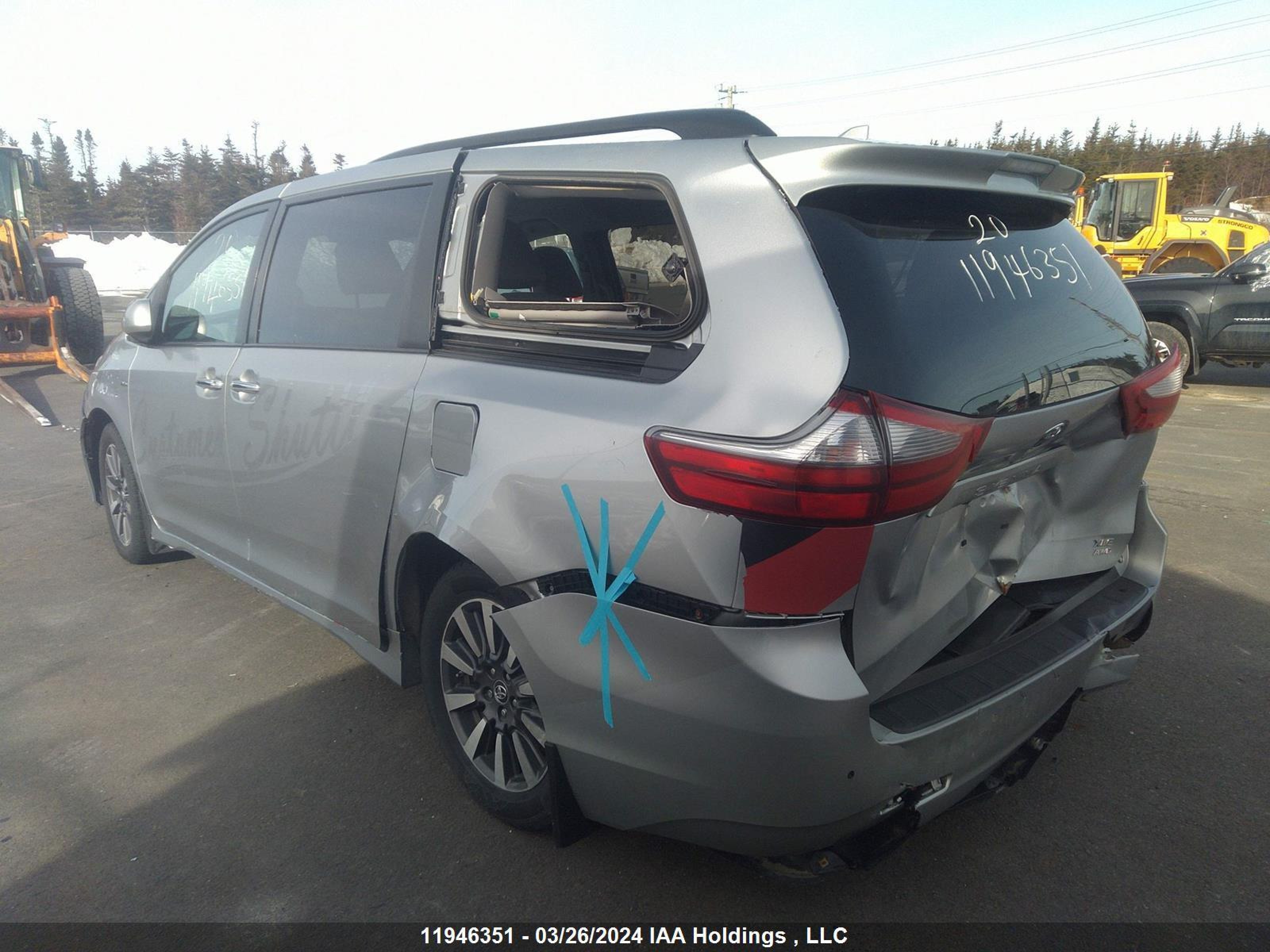 Photo 5 VIN: 5TDDZ3DC8LS229105 - TOYOTA SIENNA 