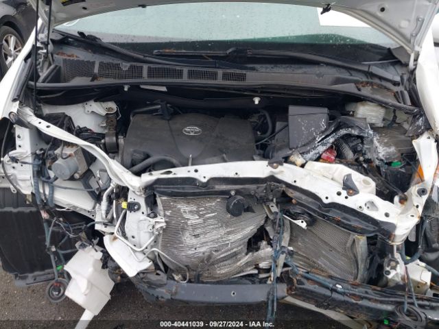 Photo 9 VIN: 5TDDZ3DC8LS238886 - TOYOTA SIENNA 