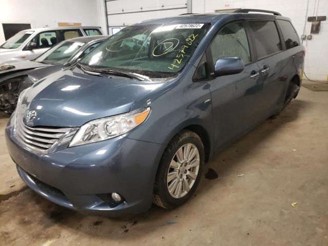 Photo 1 VIN: 5TDDZ3DC9HS158679 - TOYOTA SIENNA XLE 