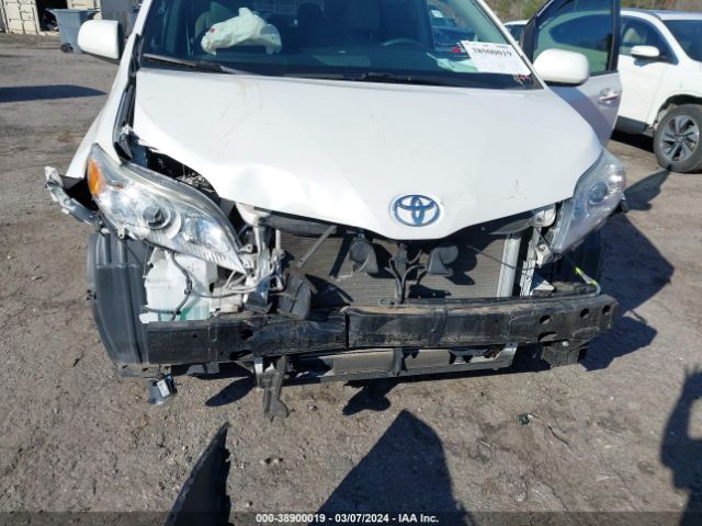 Photo 5 VIN: 5TDDZ3DC9HS163560 - TOYOTA SIENNA 