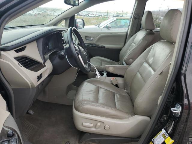 Photo 6 VIN: 5TDDZ3DC9HS165972 - TOYOTA SIENNA XLE 