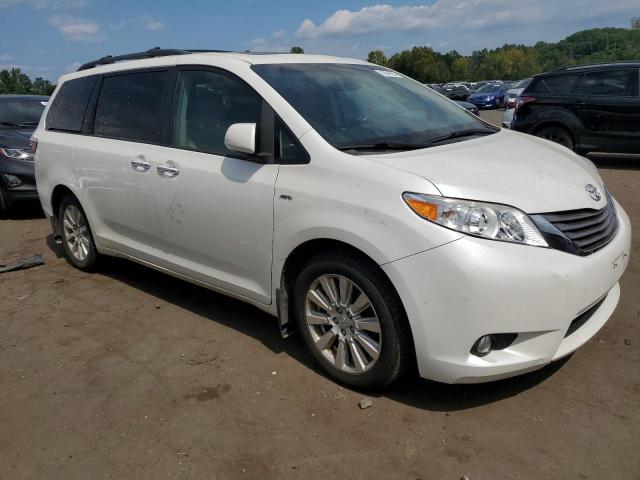 Photo 3 VIN: 5TDDZ3DC9HS169522 - TOYOTA SIENNA XLE 