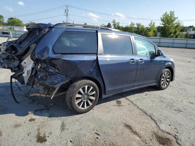 Photo 2 VIN: 5TDDZ3DC9JS202931 - TOYOTA SIENNA XLE 