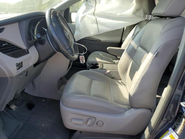 Photo 6 VIN: 5TDDZ3DC9JS202931 - TOYOTA SIENNA XLE 