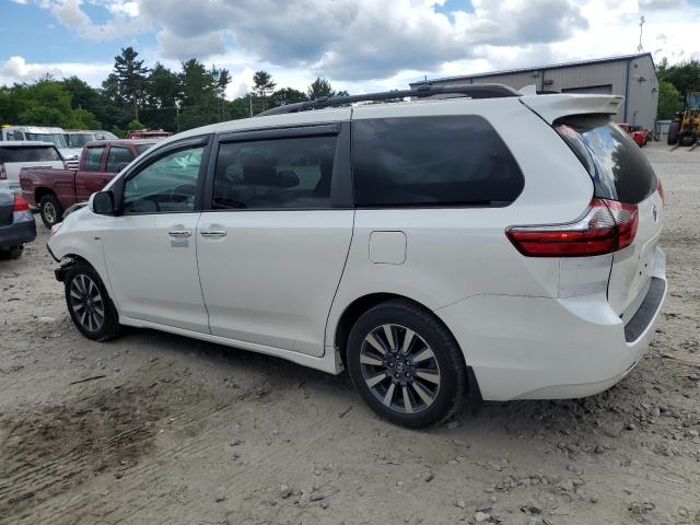 Photo 1 VIN: 5TDDZ3DC9LS239786 - TOYOTA SIENNA XLE 