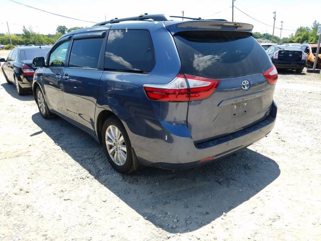 Photo 2 VIN: 5TDDZ3DCXHS151918 - TOYOTA SIENNA XLE 