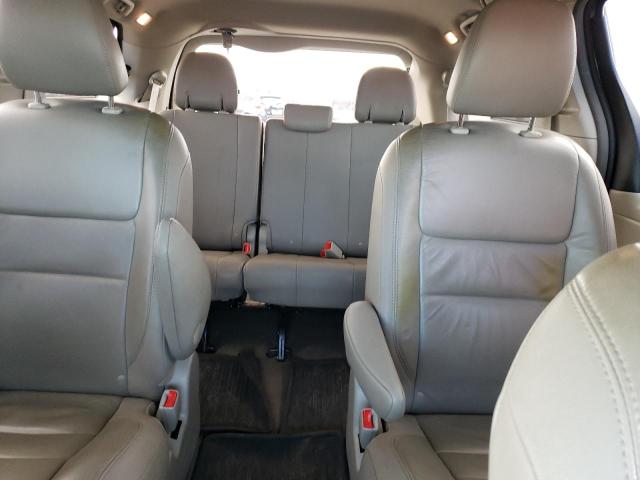 Photo 9 VIN: 5TDDZ3DCXHS161039 - TOYOTA SIENNA XLE 