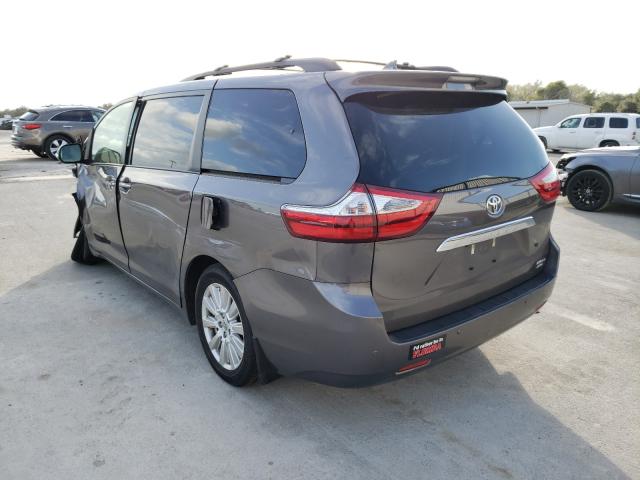 Photo 2 VIN: 5TDDZ3DCXHS178939 - TOYOTA SIENNA XLE 