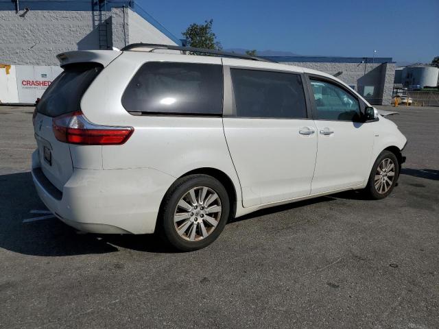 Photo 2 VIN: 5TDDZ3DCXHS179637 - TOYOTA SIENNA XLE 