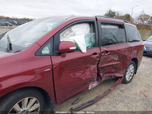 Photo 5 VIN: 5TDDZ3DCXHS183400 - TOYOTA SIENNA 