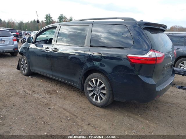 Photo 2 VIN: 5TDDZ3DCXJS195374 - TOYOTA SIENNA 