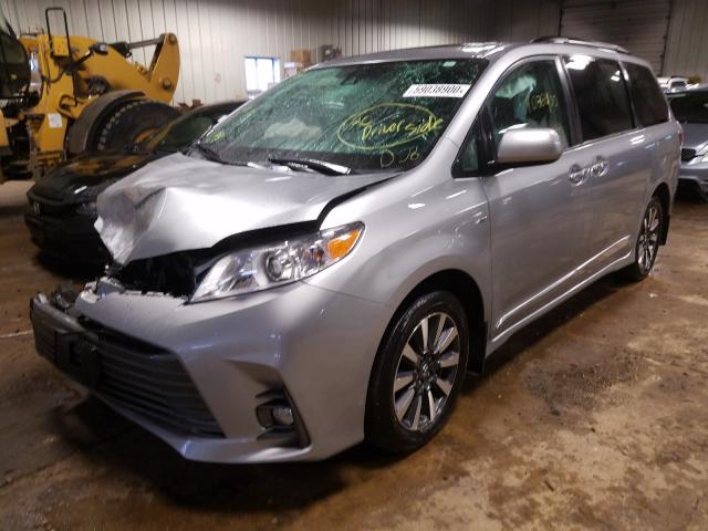 Photo 1 VIN: 5TDDZ3DCXJS200413 - TOYOTA SIENNA XLE 