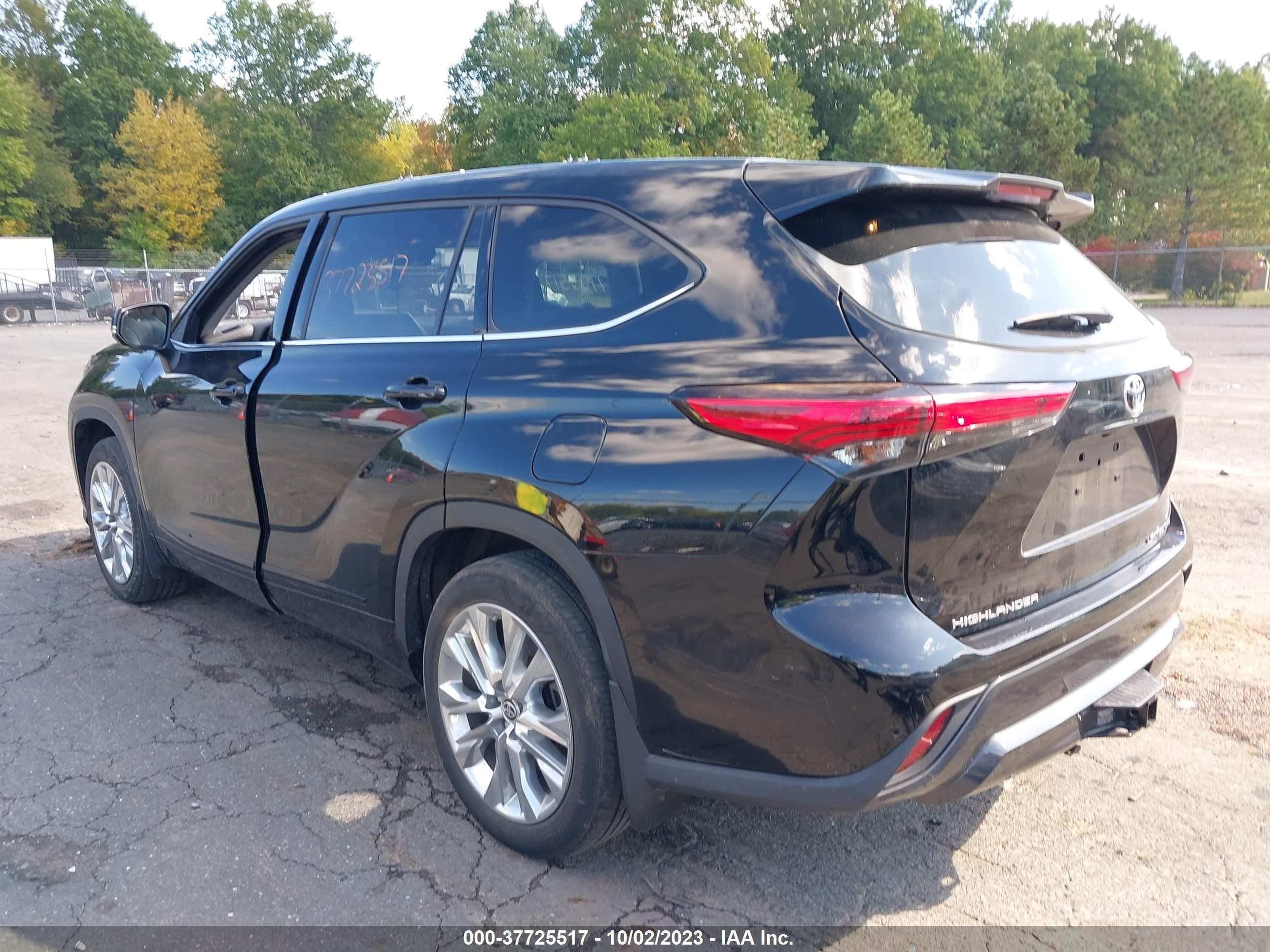 Photo 2 VIN: 5TDDZRBH0MS524475 - TOYOTA HIGHLANDER 