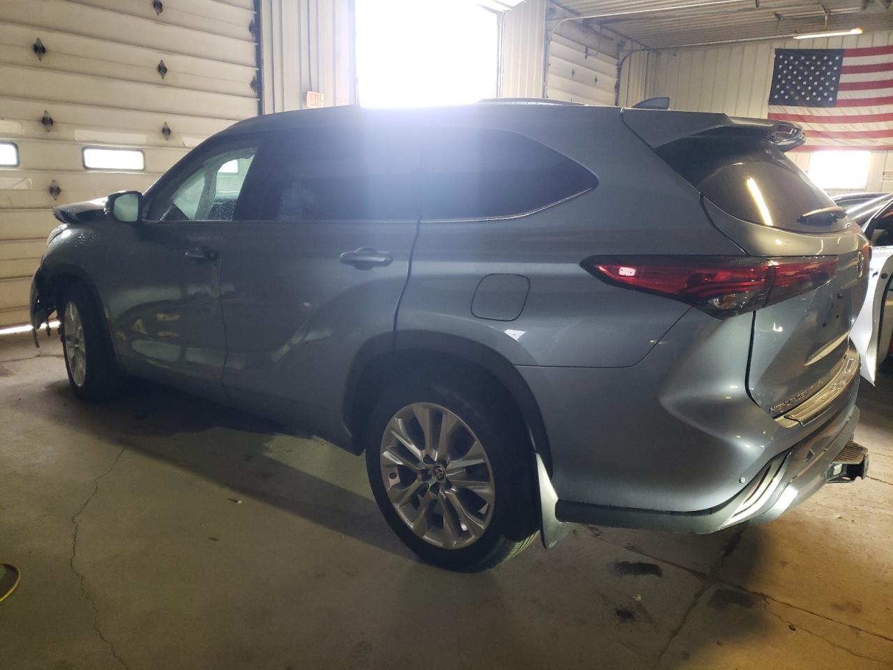 Photo 1 VIN: 5TDDZRBH9MS145443 - TOYOTA HIGHLANDER 