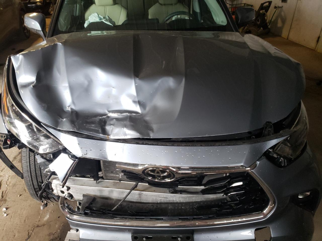 Photo 11 VIN: 5TDDZRBH9MS145443 - TOYOTA HIGHLANDER 