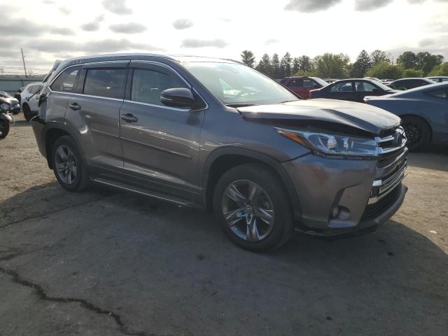 Photo 3 VIN: 5TDDZRFH0JS907564 - TOYOTA HIGHLANDER 