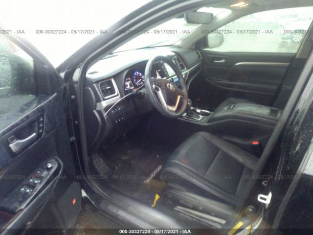 Photo 4 VIN: 5TDDZRFH0KS950643 - TOYOTA HIGHLANDER 