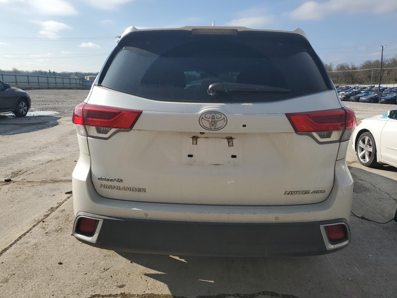 Photo 5 VIN: 5TDDZRFH1HS469082 - TOYOTA HIGHLANDER 