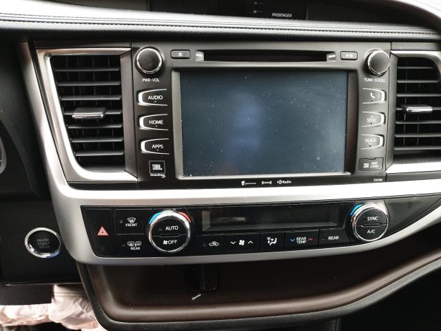 Photo 8 VIN: 5TDDZRFH1JS875501 - TOYOTA HIGHLANDER 