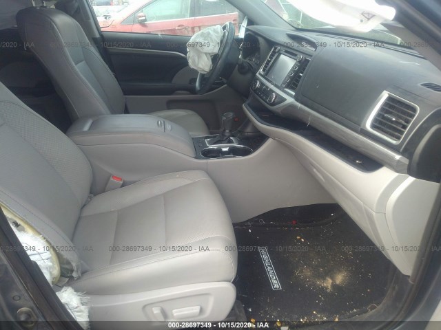 Photo 4 VIN: 5TDDZRFH1KS950442 - TOYOTA HIGHLANDER 