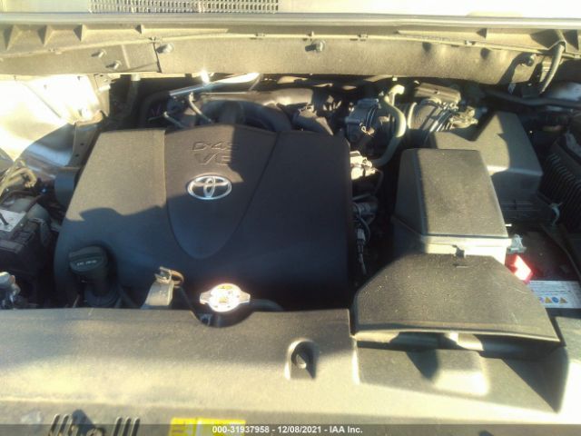 Photo 9 VIN: 5TDDZRFH2JS497561 - TOYOTA HIGHLANDER 