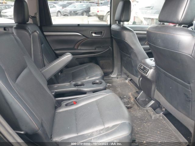 Photo 7 VIN: 5TDDZRFH2JS857976 - TOYOTA HIGHLANDER 