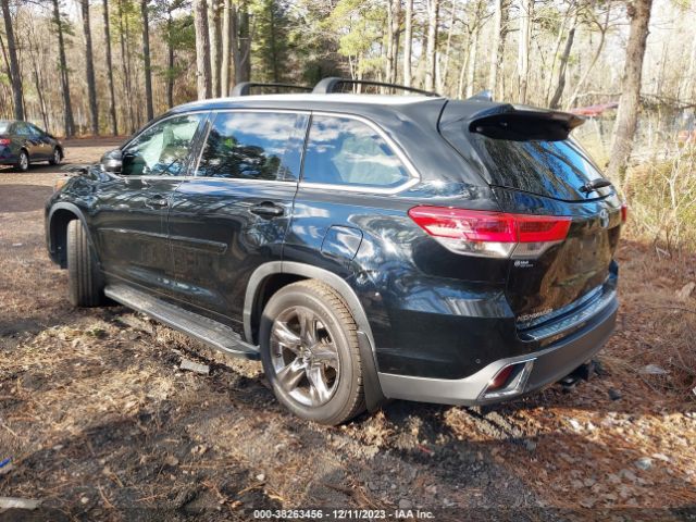 Photo 2 VIN: 5TDDZRFH3JS862507 - TOYOTA HIGHLANDER 