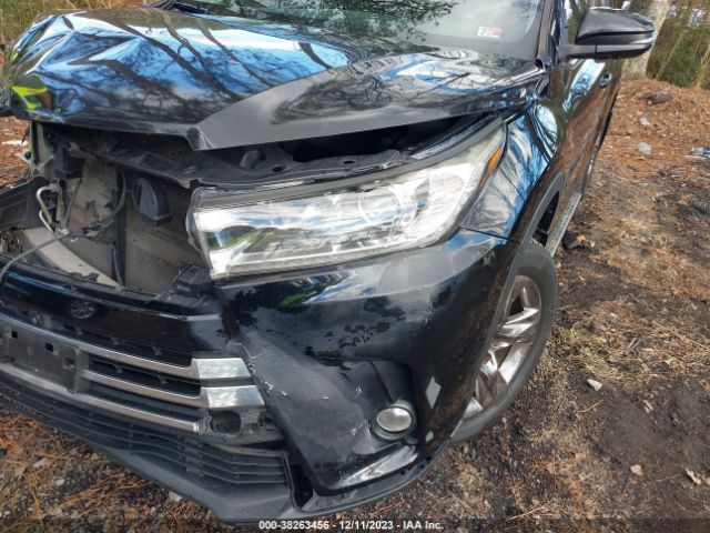 Photo 5 VIN: 5TDDZRFH3JS862507 - TOYOTA HIGHLANDER 