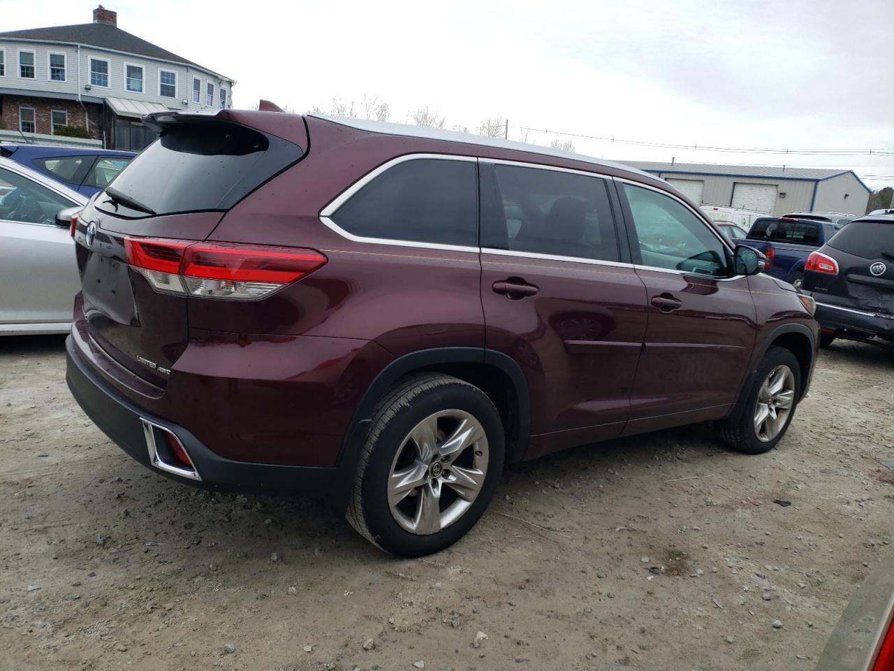 Photo 2 VIN: 5TDDZRFH4JS892986 - TOYOTA HIGHLANDER 