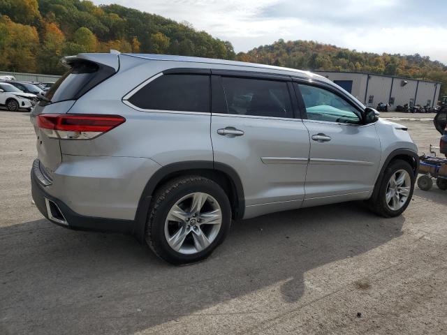 Photo 2 VIN: 5TDDZRFH5JS900934 - TOYOTA HIGHLANDER 