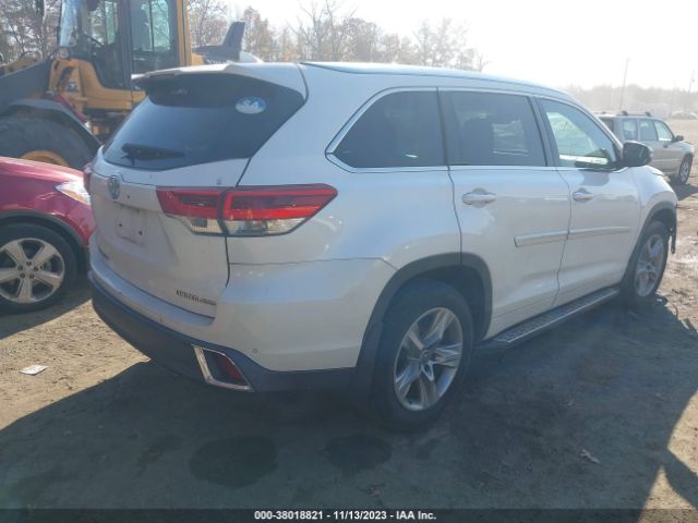 Photo 3 VIN: 5TDDZRFH6HS414398 - TOYOTA HIGHLANDER 