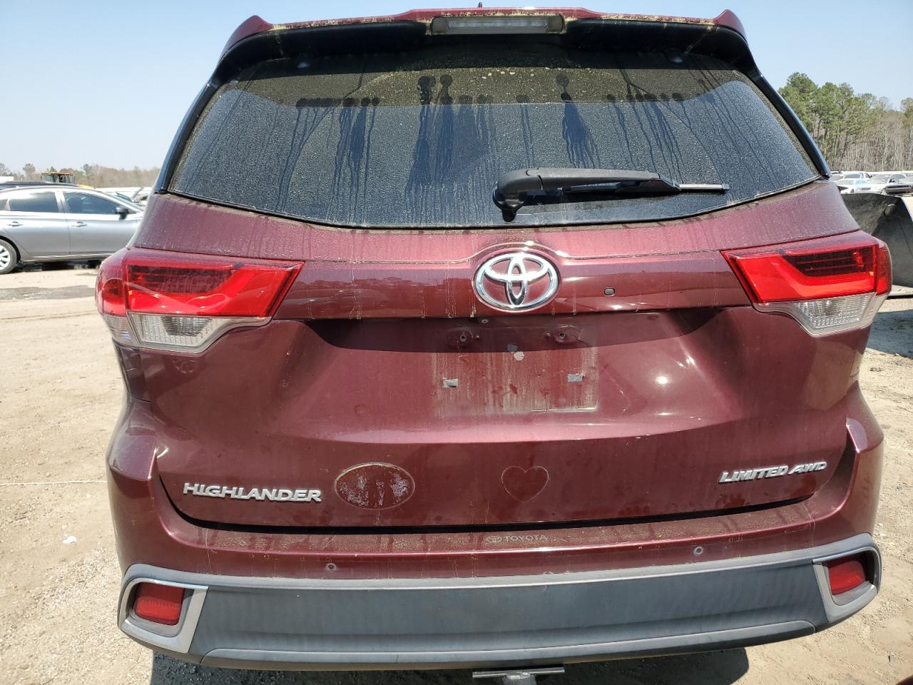 Photo 5 VIN: 5TDDZRFH6JS488183 - TOYOTA HIGHLANDER 