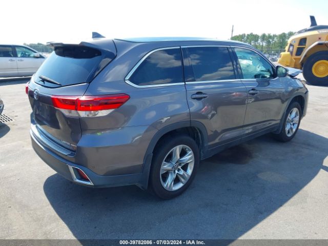 Photo 3 VIN: 5TDDZRFH6JS842297 - TOYOTA HIGHLANDER 