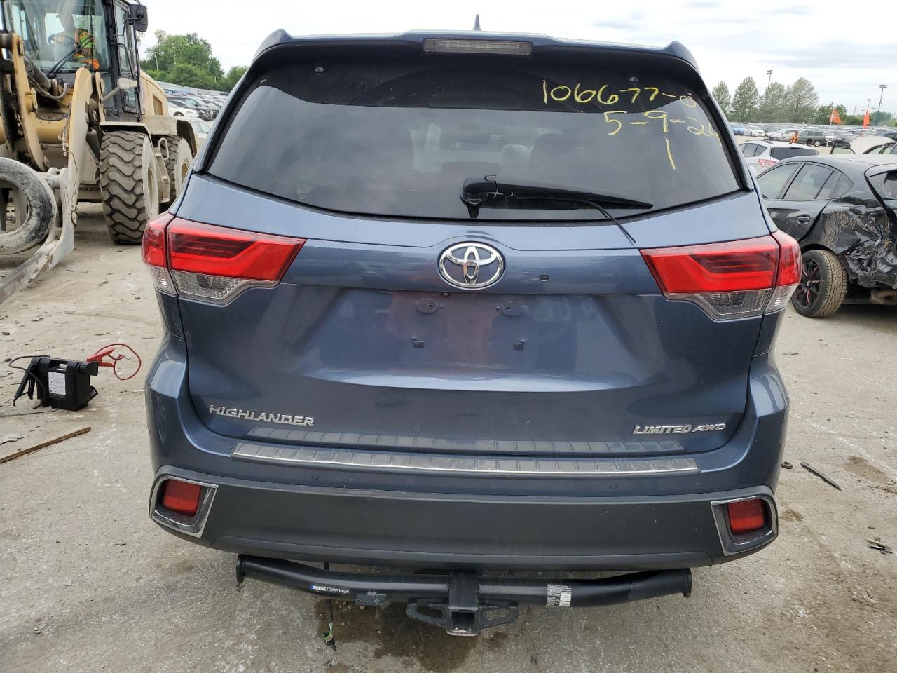 Photo 5 VIN: 5TDDZRFH6KS716894 - TOYOTA HIGHLANDER 