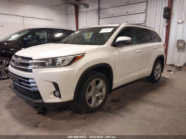 Photo 1 VIN: 5TDDZRFH7JS490122 - TOYOTA HIGHLANDER 