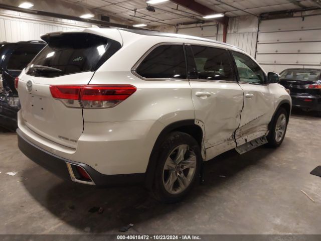 Photo 3 VIN: 5TDDZRFH7JS490122 - TOYOTA HIGHLANDER 