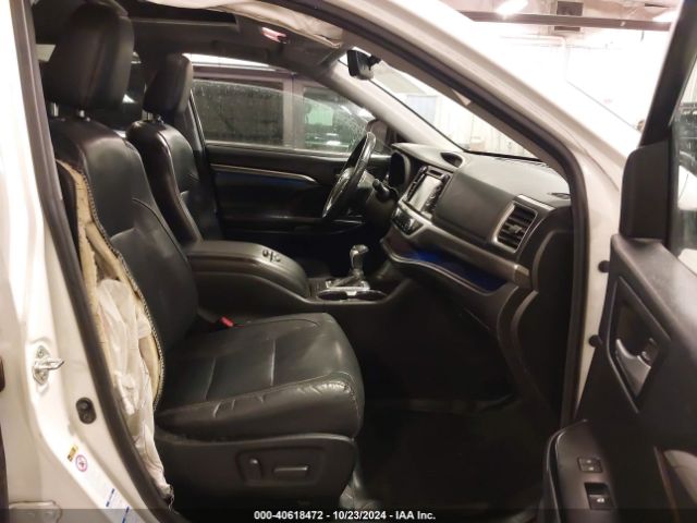 Photo 4 VIN: 5TDDZRFH7JS490122 - TOYOTA HIGHLANDER 