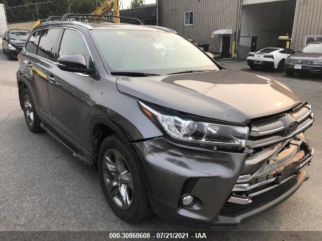 Photo 0 VIN: 5TDDZRFH7JS858590 - TOYOTA HIGHLANDER 