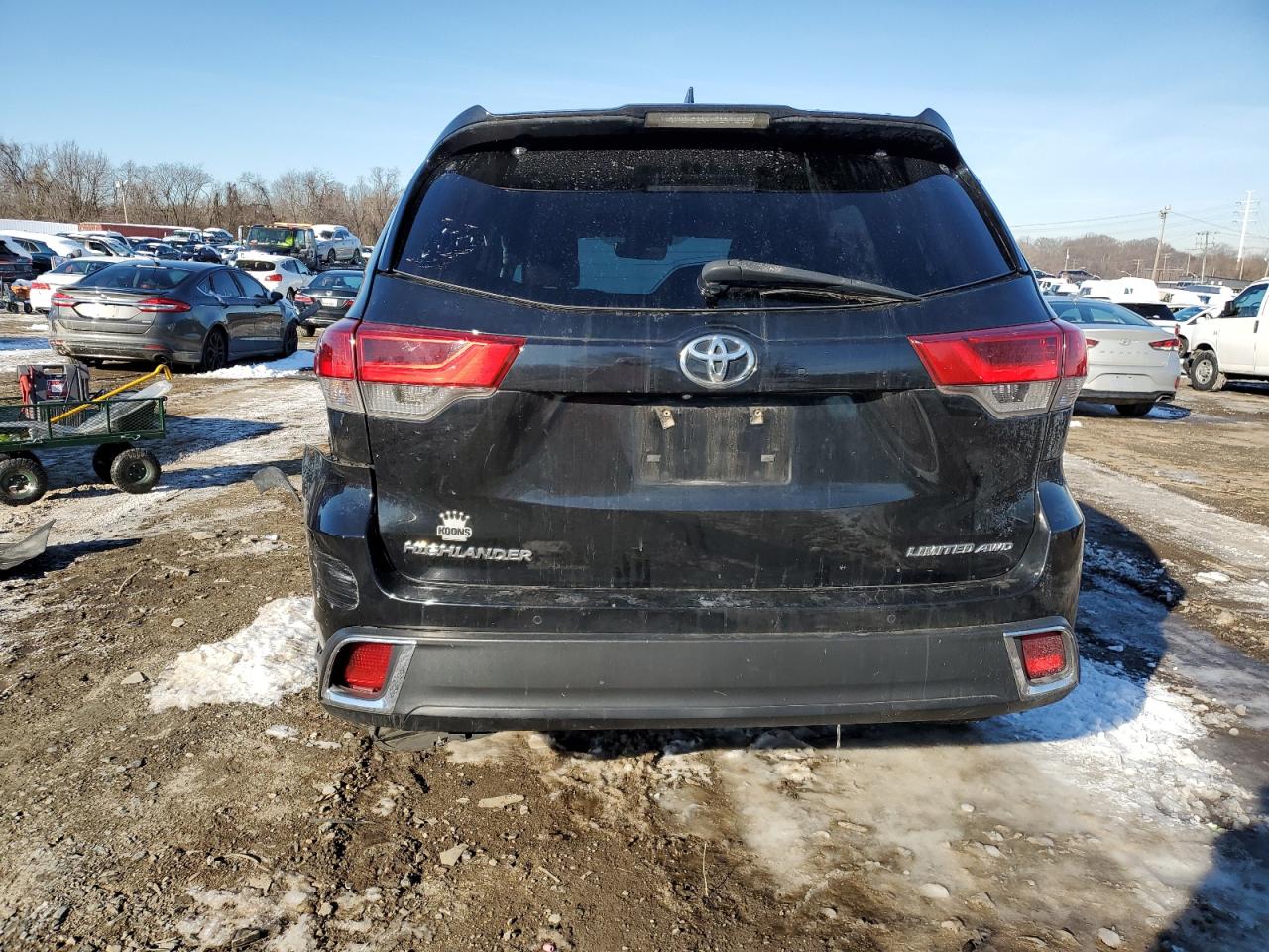 Photo 5 VIN: 5TDDZRFH7JS909022 - TOYOTA HIGHLANDER 