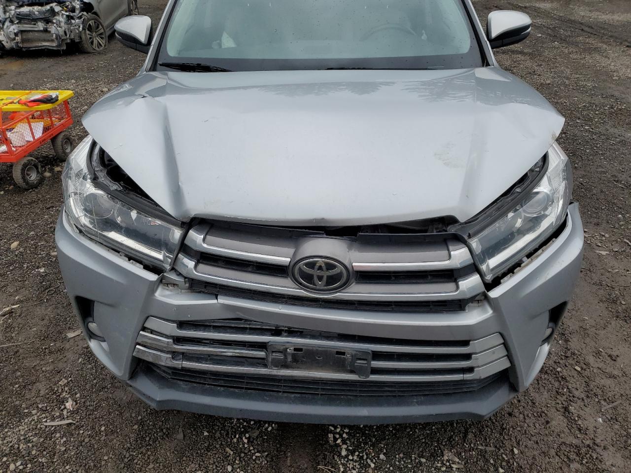 Photo 11 VIN: 5TDDZRFH8HS407310 - TOYOTA HIGHLANDER 