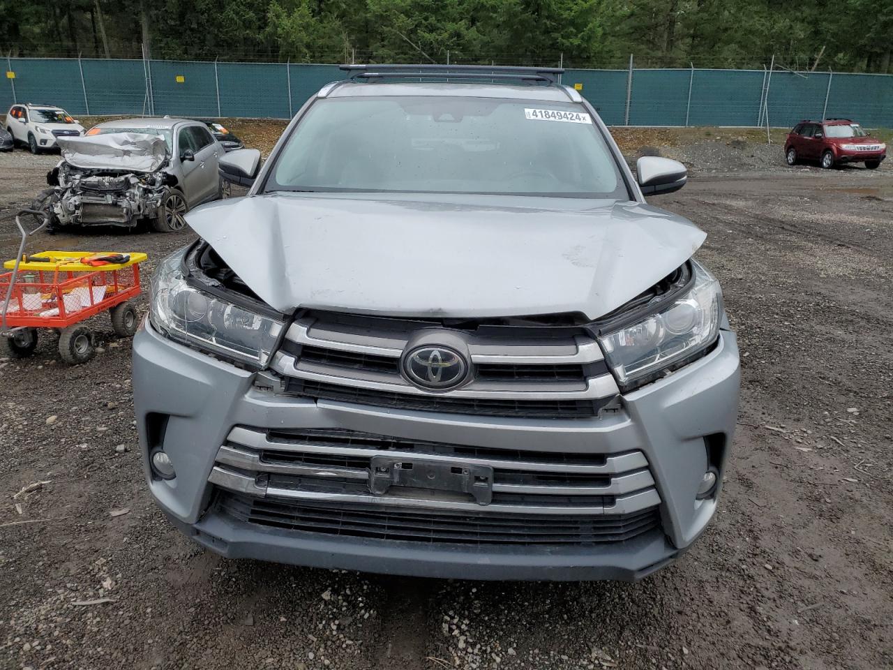 Photo 4 VIN: 5TDDZRFH8HS407310 - TOYOTA HIGHLANDER 