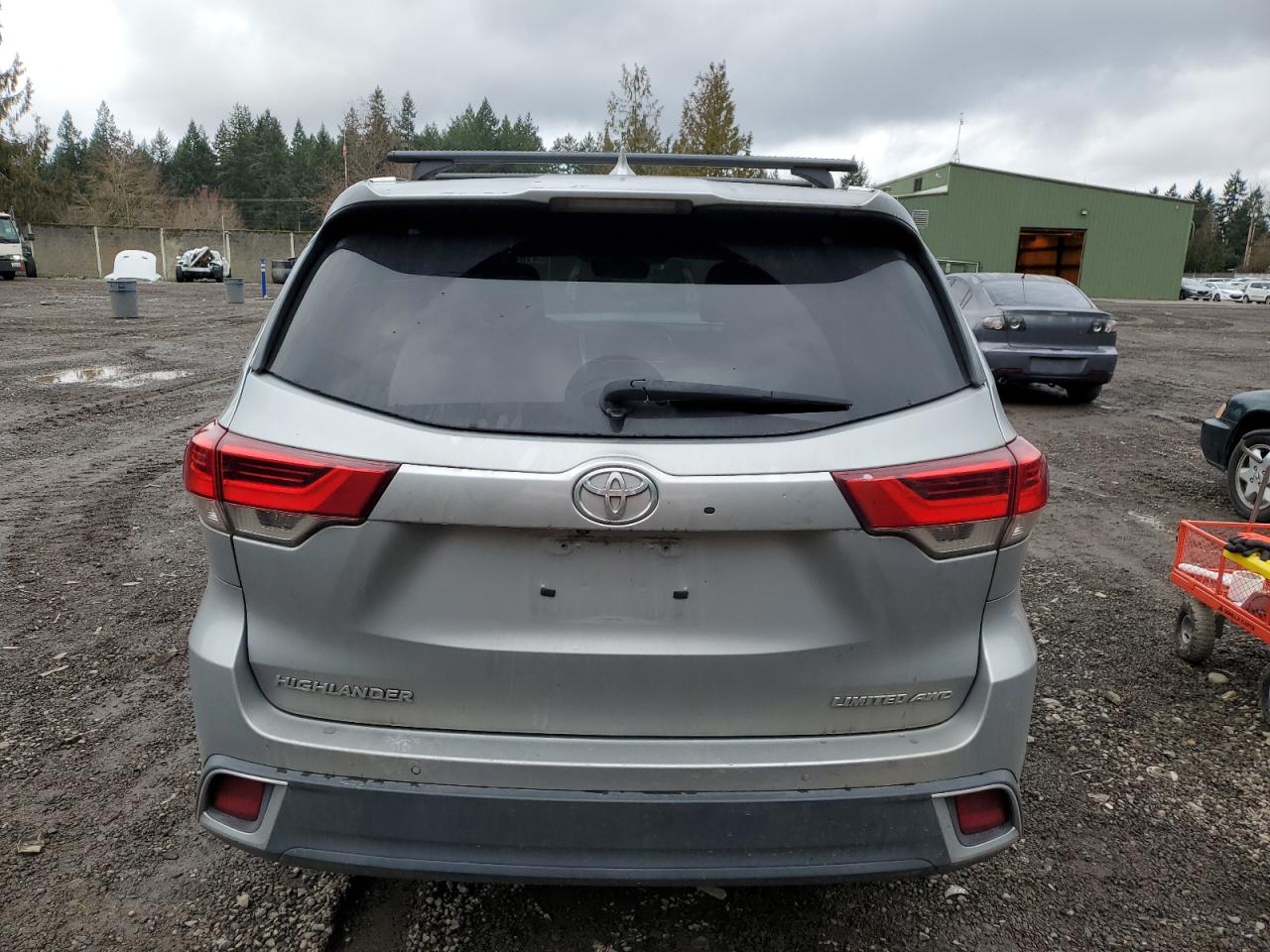 Photo 5 VIN: 5TDDZRFH8HS407310 - TOYOTA HIGHLANDER 