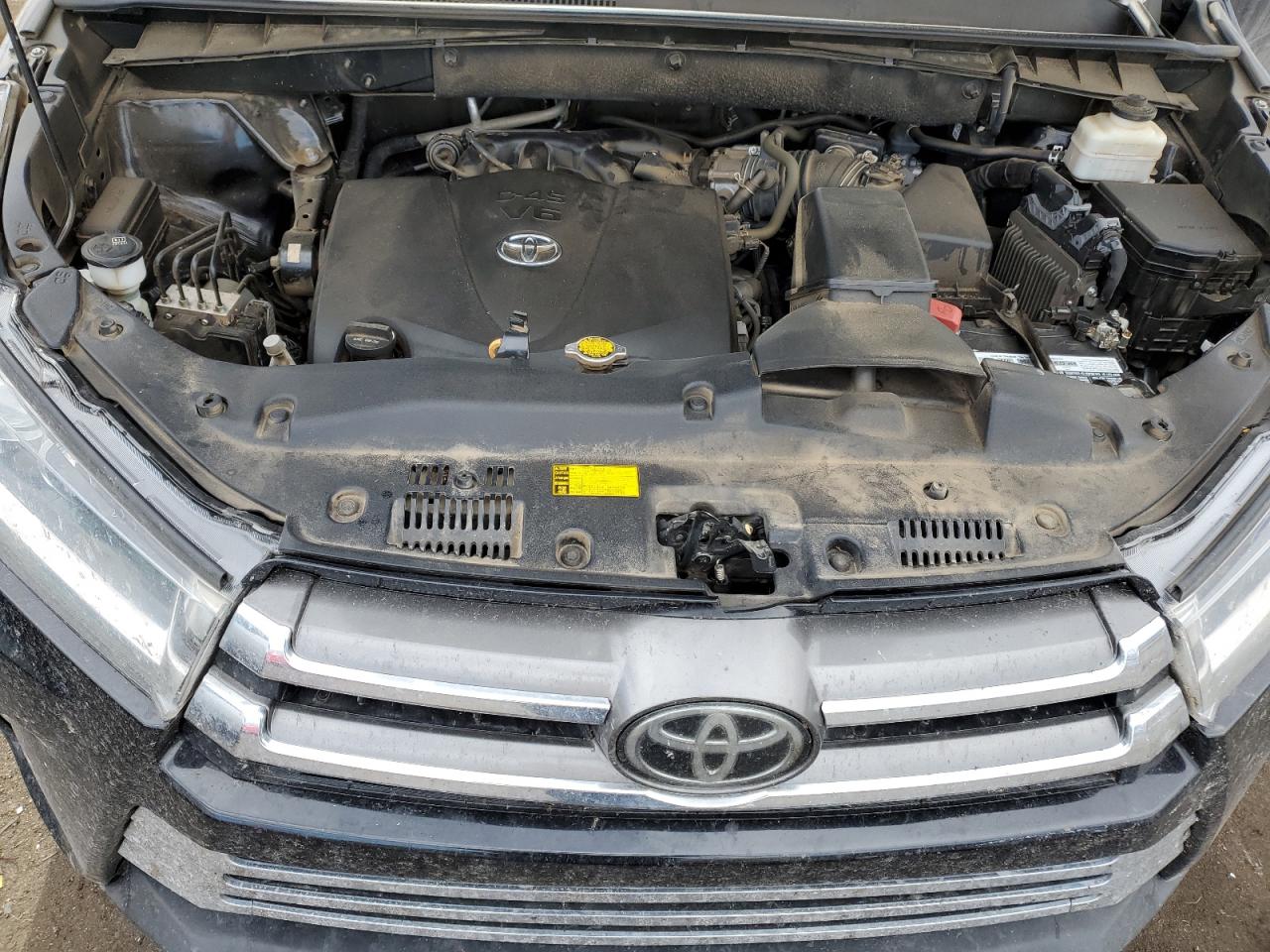 Photo 10 VIN: 5TDDZRFH8HS442039 - TOYOTA HIGHLANDER 