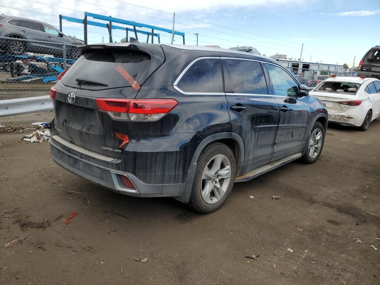 Photo 2 VIN: 5TDDZRFH8HS442039 - TOYOTA HIGHLANDER 