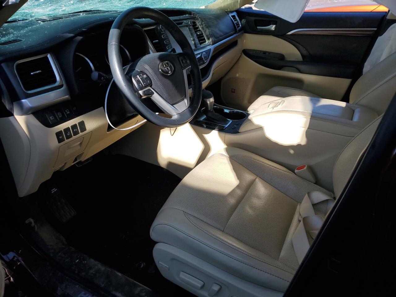 Photo 6 VIN: 5TDDZRFH9KS919150 - TOYOTA HIGHLANDER 