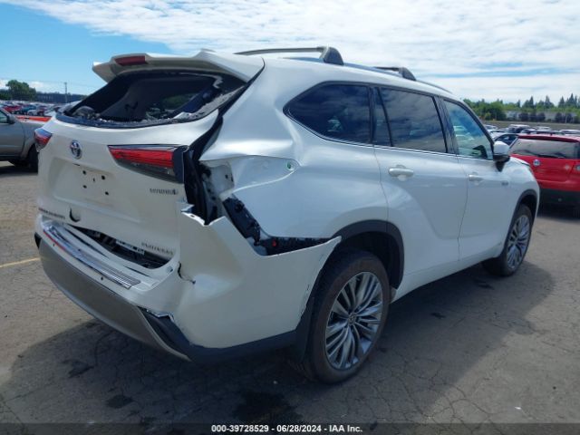 Photo 3 VIN: 5TDEBRCH3MS018033 - TOYOTA HIGHLANDER 