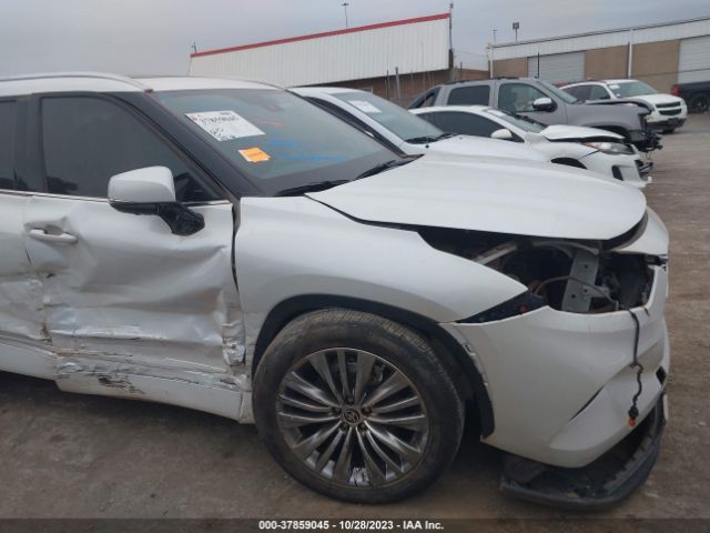 Photo 5 VIN: 5TDEBRCH8NS097636 - TOYOTA HIGHLANDER 