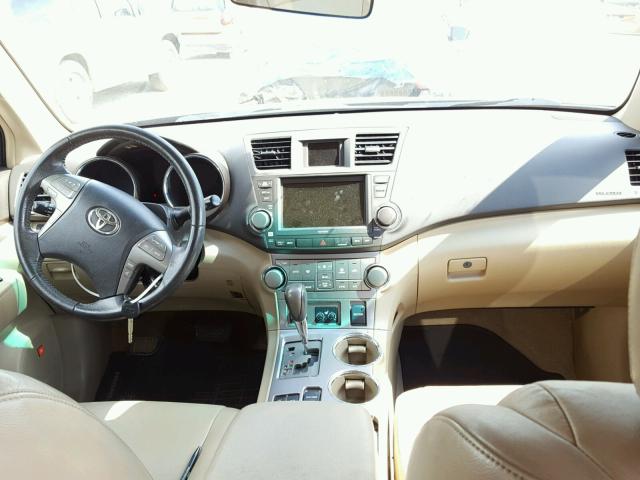 Photo 8 VIN: 5TDEK3EH7AS006392 - TOYOTA HIGHLANDER 