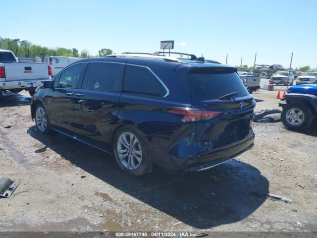 Photo 2 VIN: 5TDERKEC0MS066013 - TOYOTA SIENNA 