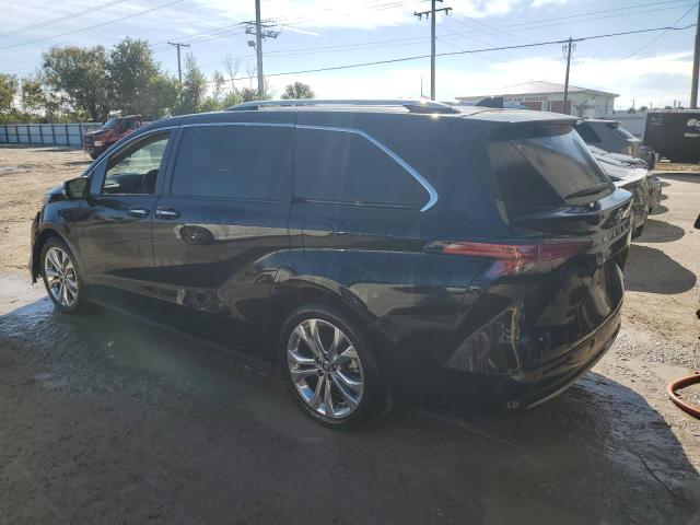 Photo 1 VIN: 5TDERKEC2NS110062 - TOYOTA SIENNA 